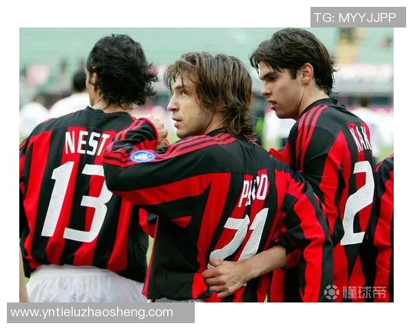 皮尔洛足球明星的传奇之路与他对现代足球的深远影响